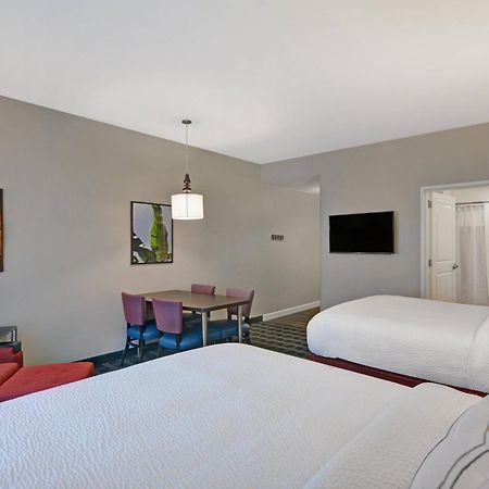 Towneplace Suites By Marriott Sarasota/Bradenton West Экстерьер фото