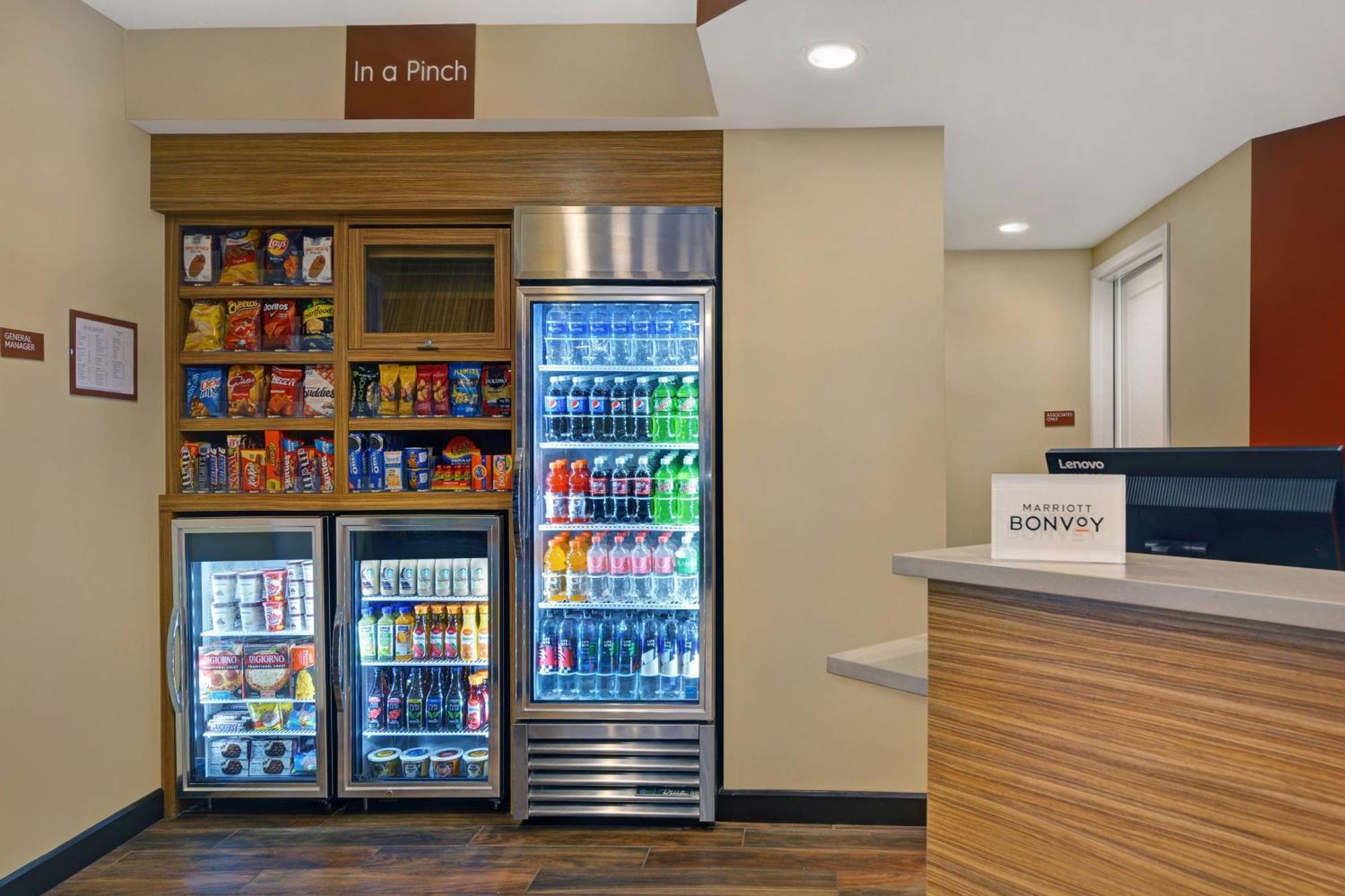 Towneplace Suites By Marriott Sarasota/Bradenton West Экстерьер фото